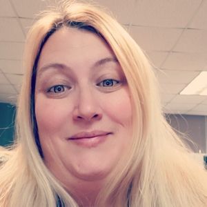 Meet your Posher, Joni